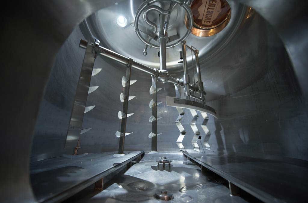 Technology - Driving the Beverage Industry Forward Technology - Driving the Beverage Industry Forward